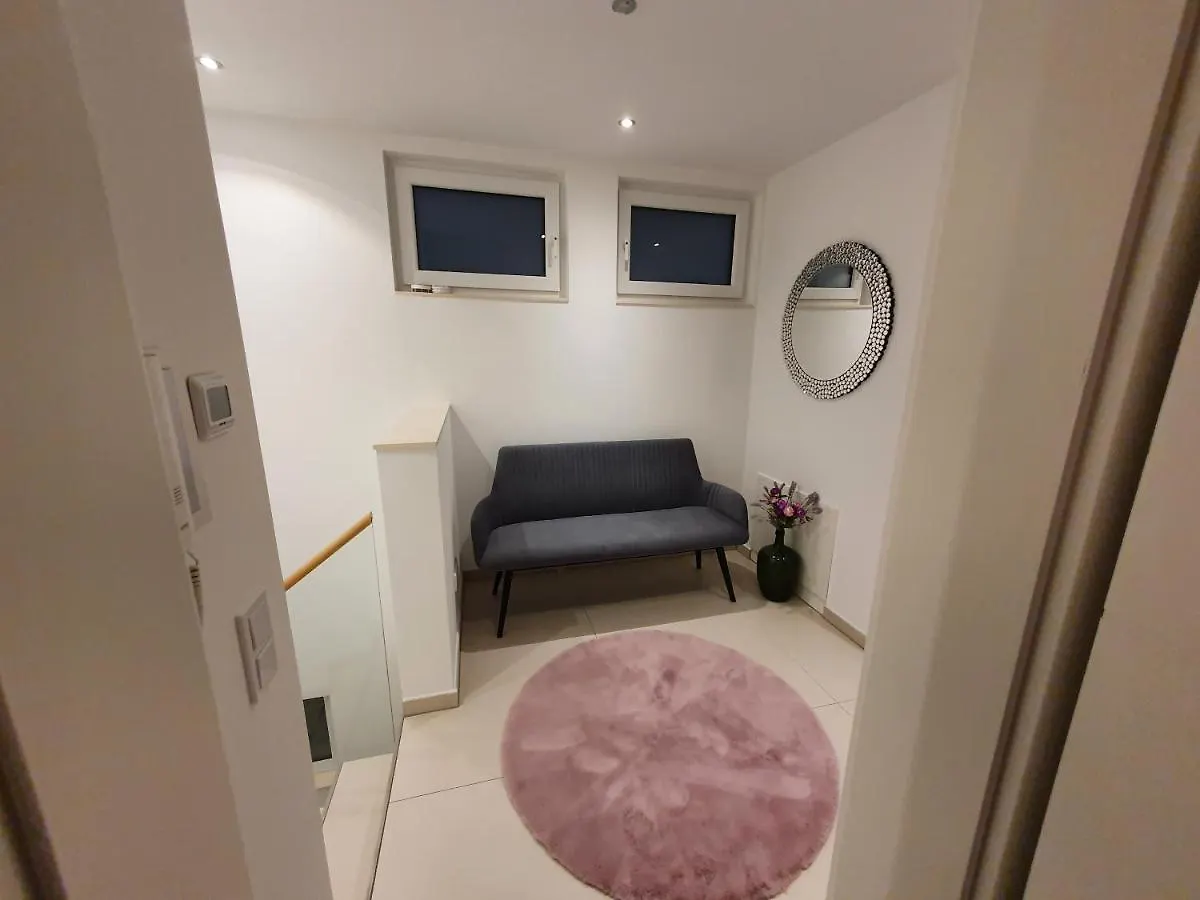 Apartment Phoenixsee - Gaesteraeume Mit Dachterrasse Dortmund