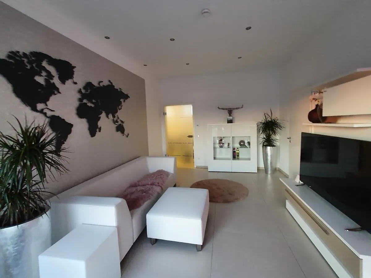 Apartment Phoenixsee - Gaesteraeume Mit Dachterrasse Dortmund Germany